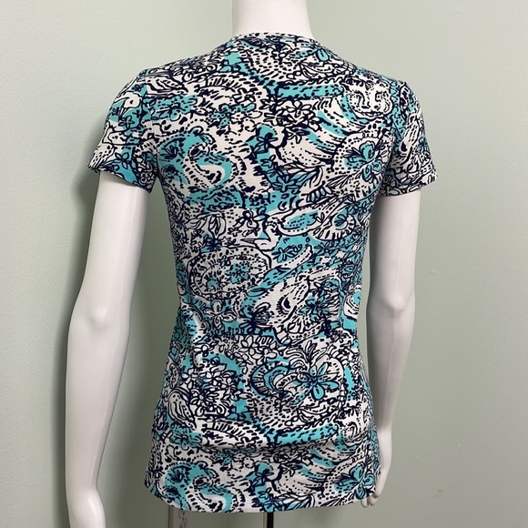Lilly Pulitzer V-neck Michele Shorely Hippy Shake Print Top - Picture 7 of 10